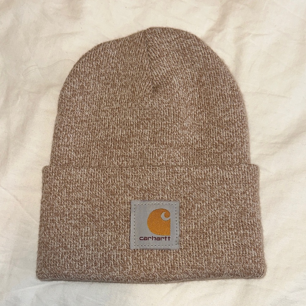 Never worn Carhartt Tan Knit Beanie